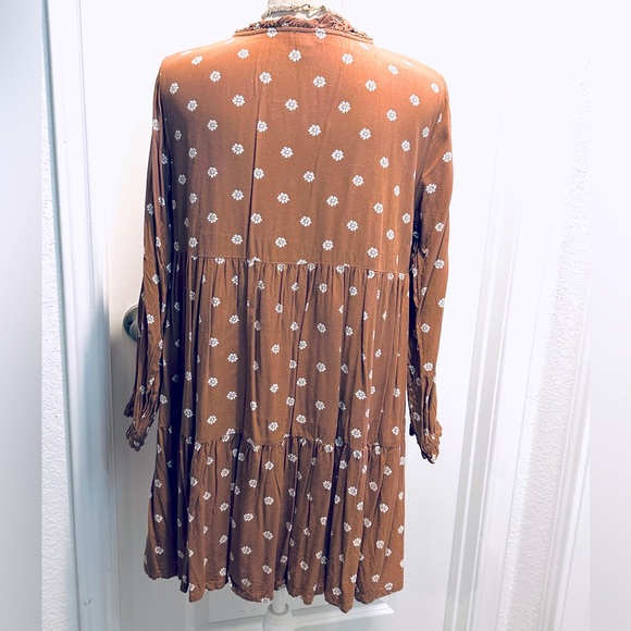 DIP Eco Friendly Brown Floral Tassel boho Tiered Long Sleeve Dress - Sz medium - Picture 3 of 5